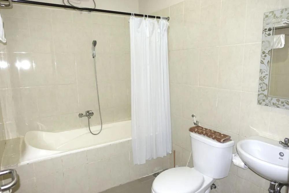 Tuban Torres Accommodation Kuta Lombok Zewnętrze zdjęcie